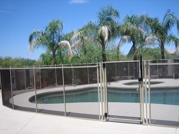 child pool safety fence in The Woodlands tx